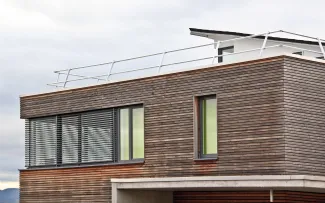 Fallnet® ASG auf einem Gebäude